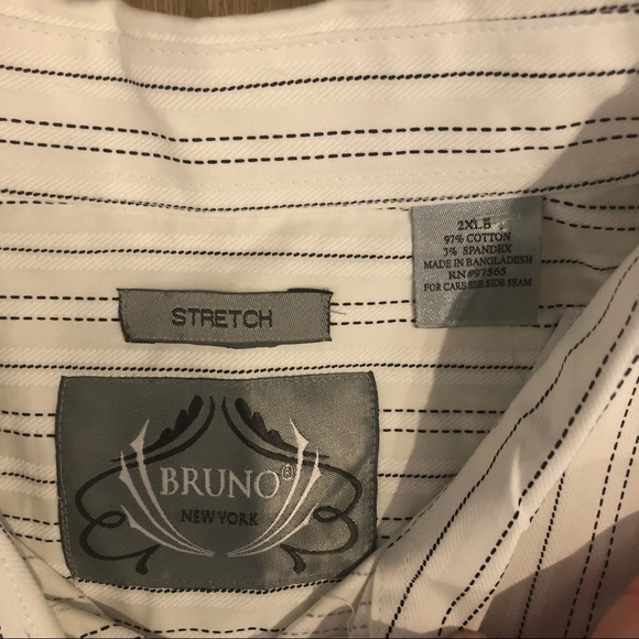 BRUNO Mens Striped Button Down Dress Shirt NWT - Picture 2 of 4
